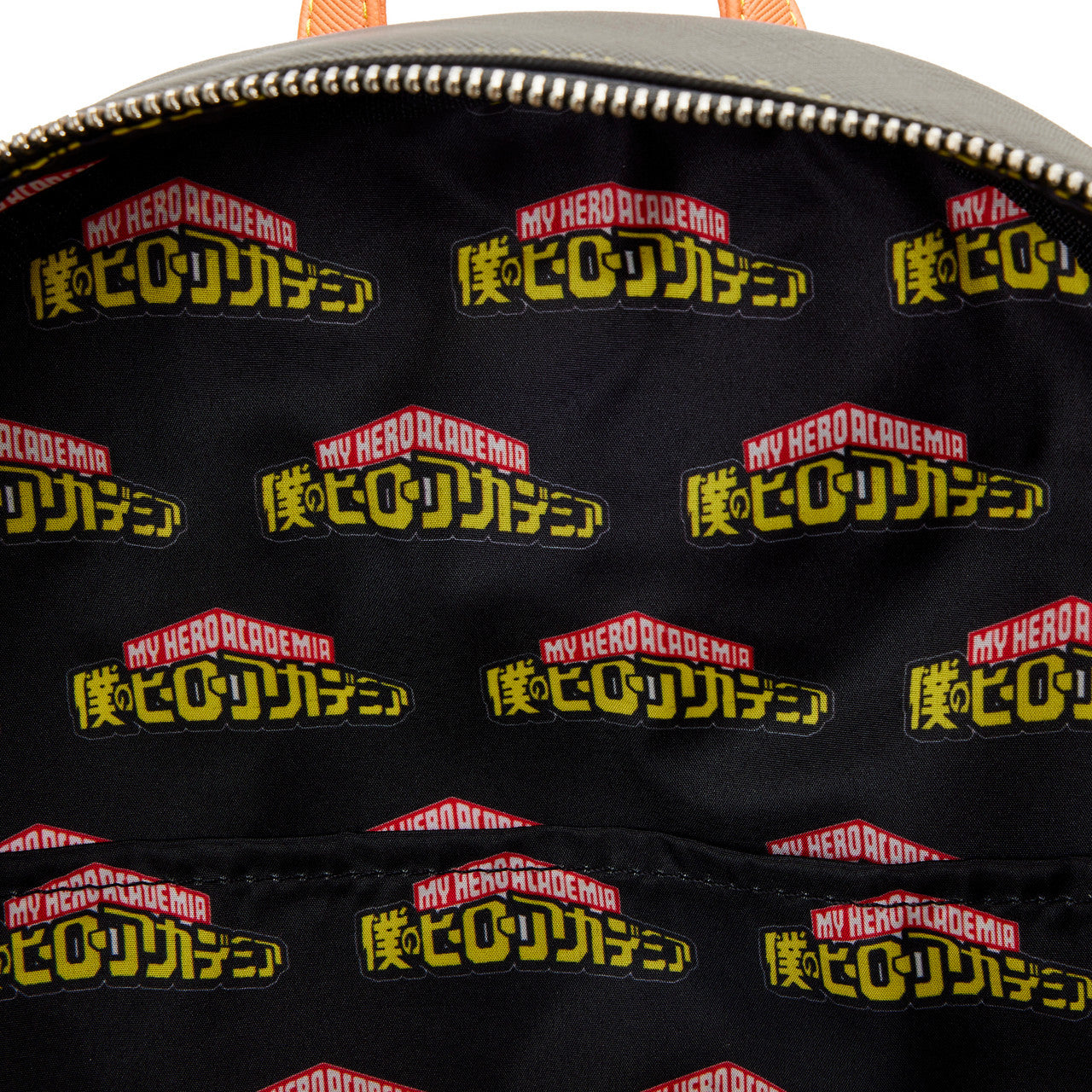 Mini Sac à Dos Triple Poche – My Hero Academia par Loungefly