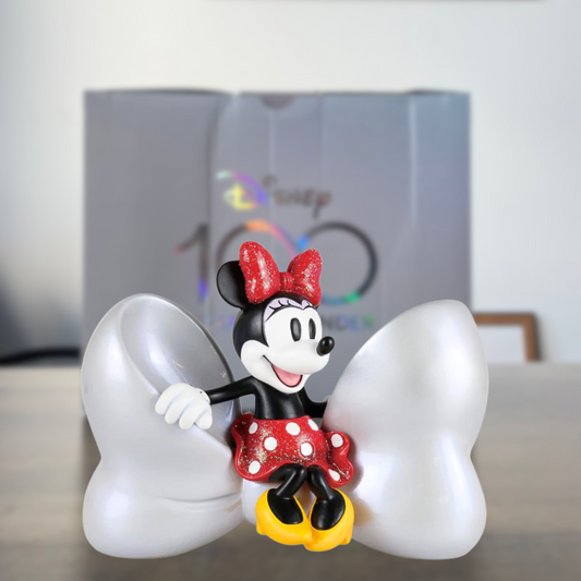Figurine Minnie Mouse Icône – Disney 100 – Disney Showcase