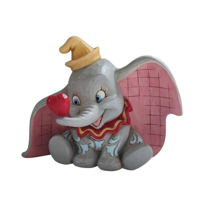 Figurine Dumbo avec un Coeur - Disney Traditions